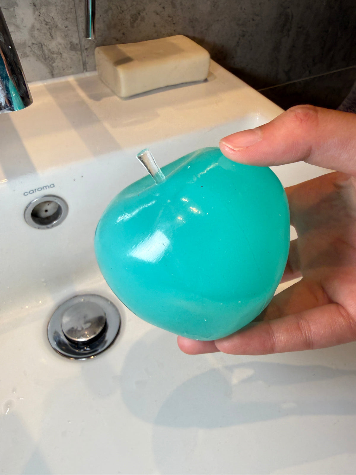Aqua Apple Solid Fill (Zero bounce-back) Squish Fidget Toy(10 Days Wait)
